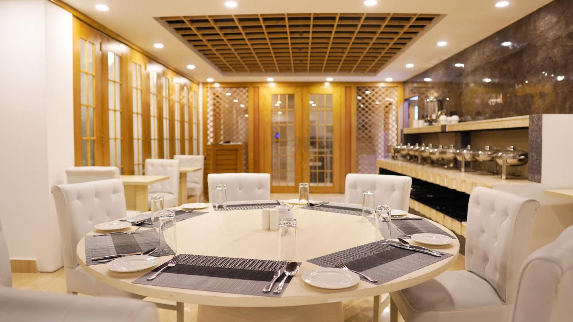 Hotel Grand Vistana Dhaka Esterno foto