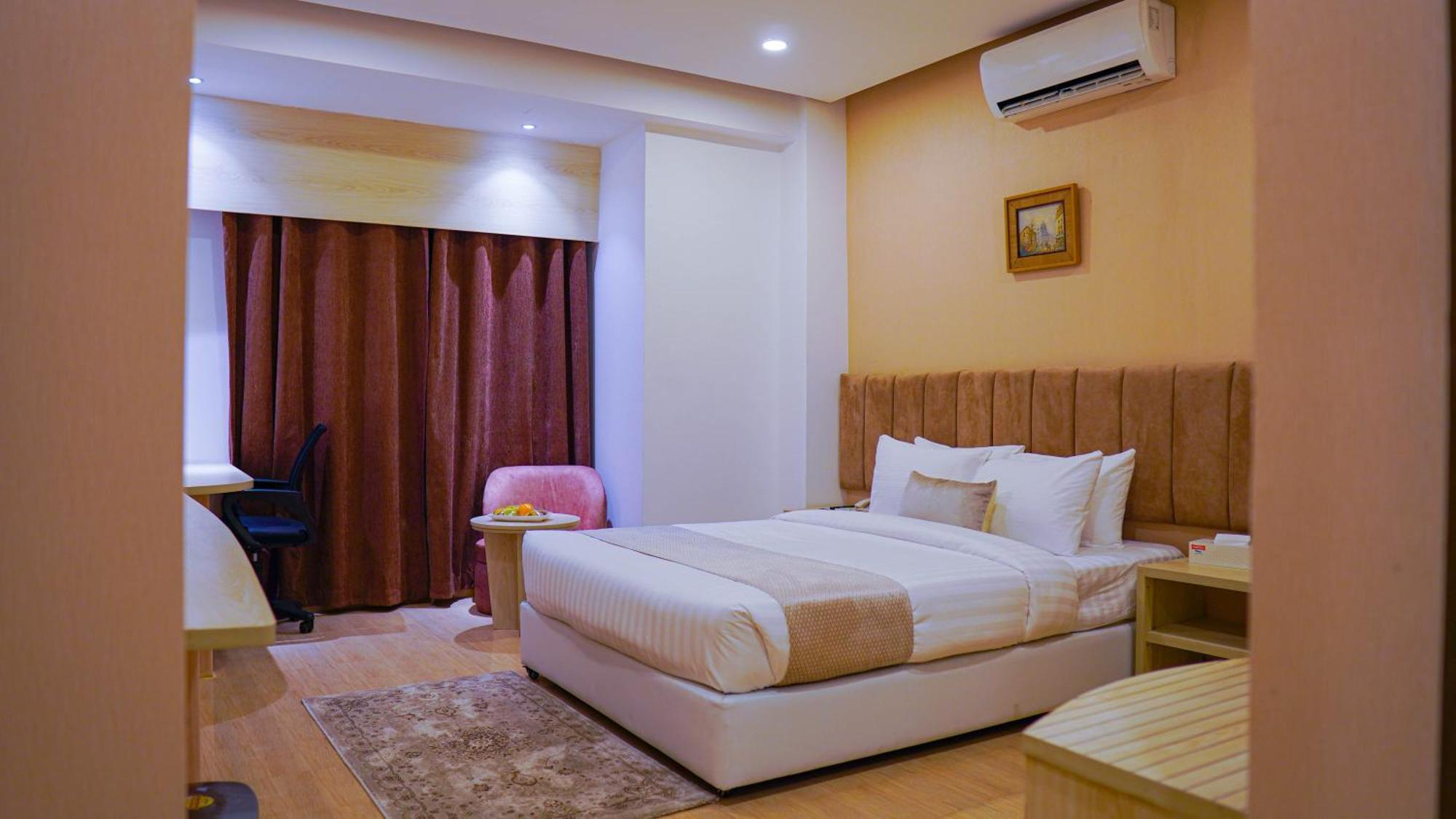 Hotel Grand Vistana Dhaka Esterno foto