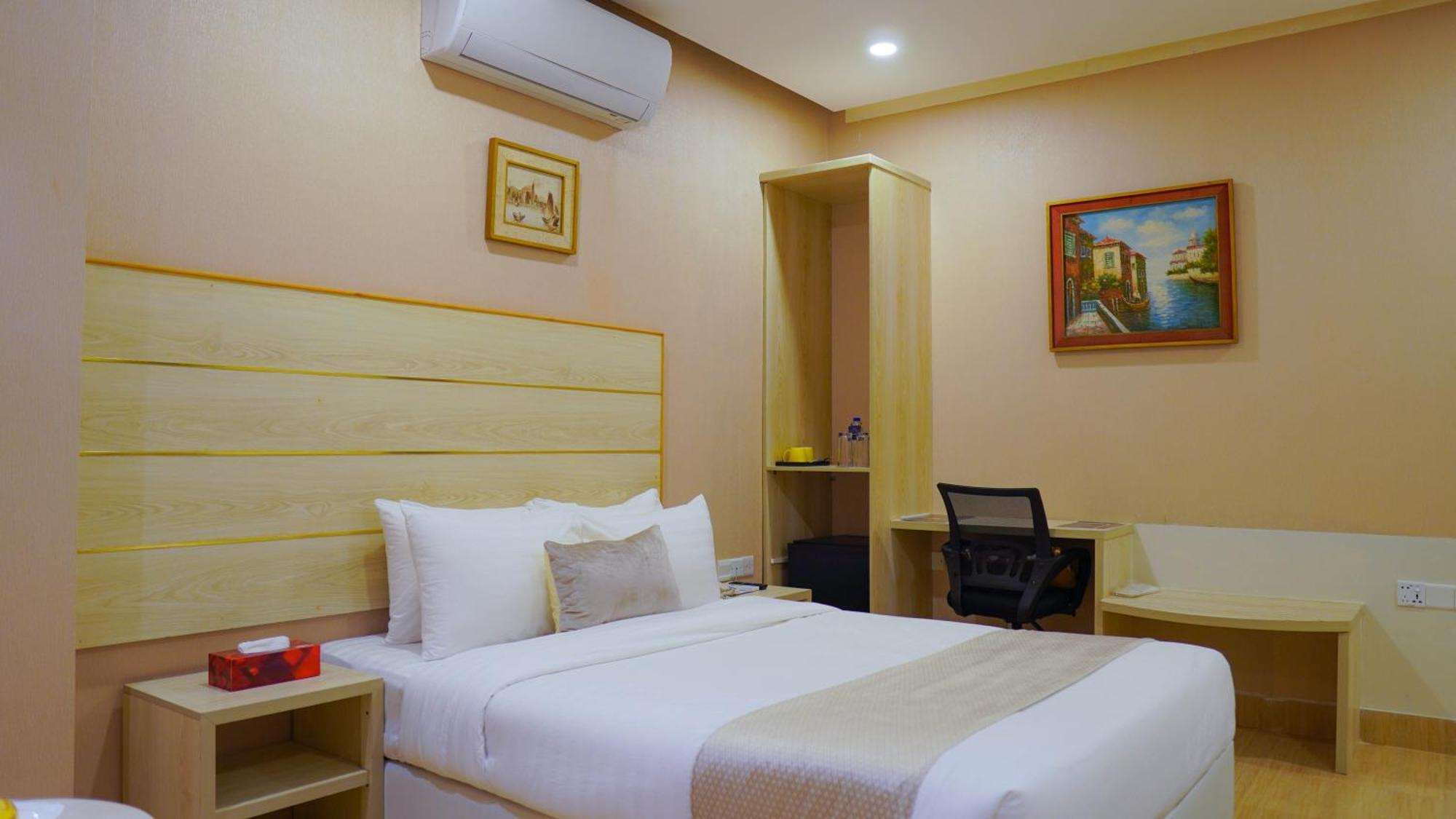 Hotel Grand Vistana Dhaka Esterno foto